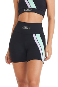 Short NZ Delicacy Black