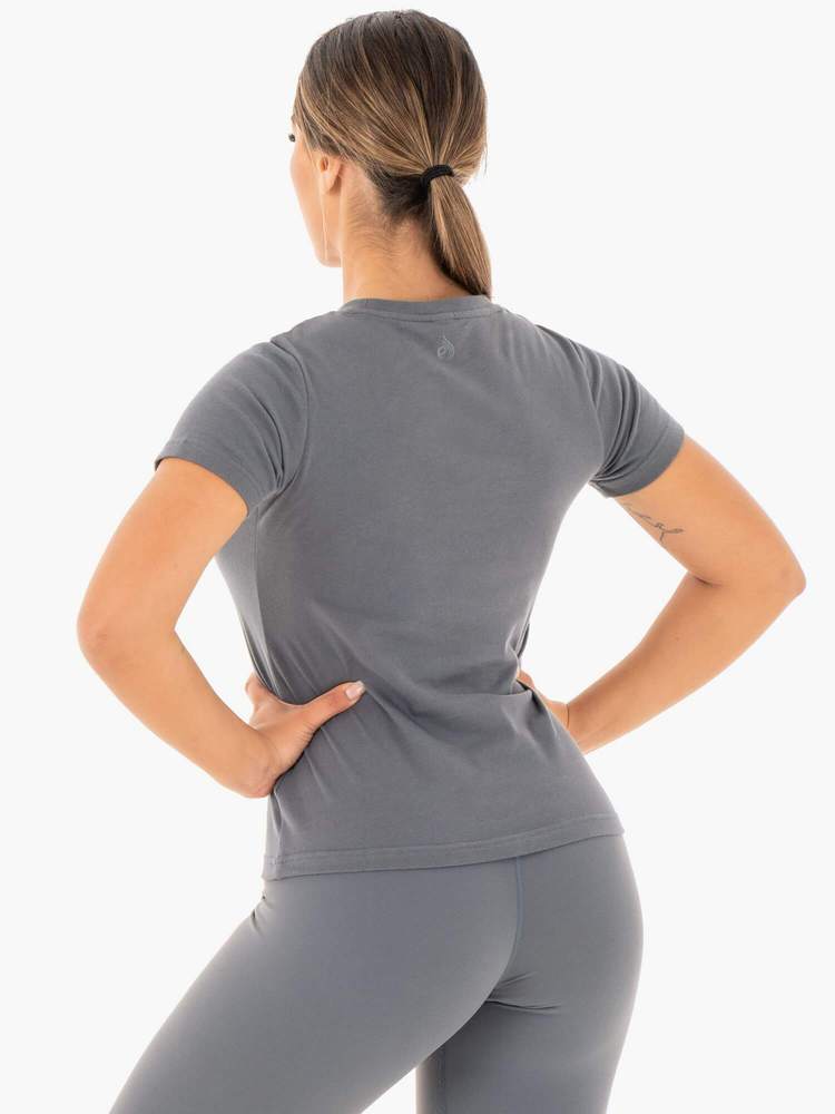 Motion T-Shirt Steel Charcoal